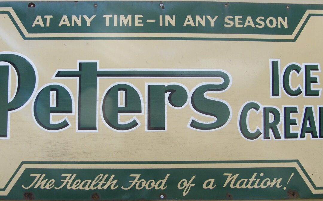 What more could a kid want at the beach – Icecream, polony and comics!